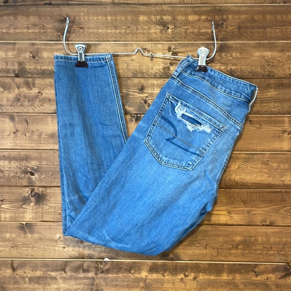 American Eagle Tomgirl jeans - Size 6 Regular - Picture 12 of 12